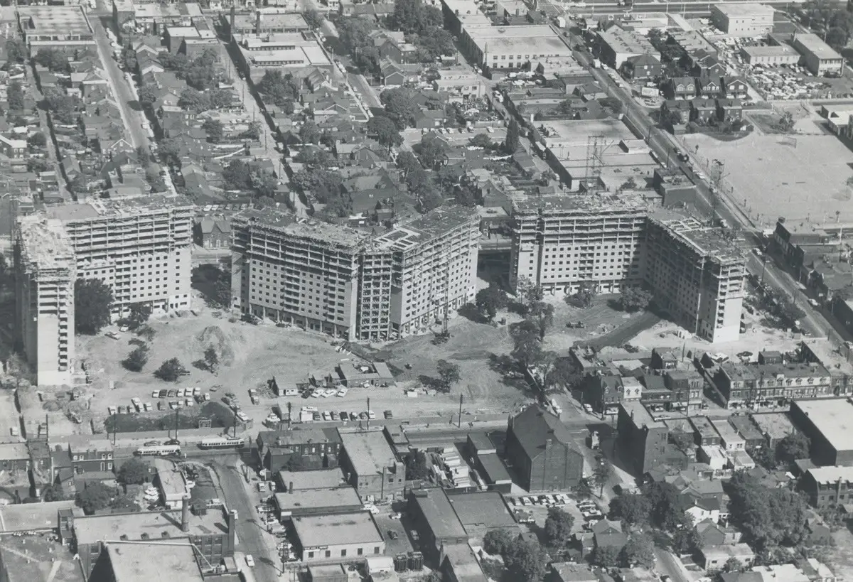 صورة جوية لمدينة (تورونتو) في كندا. سنة 1967