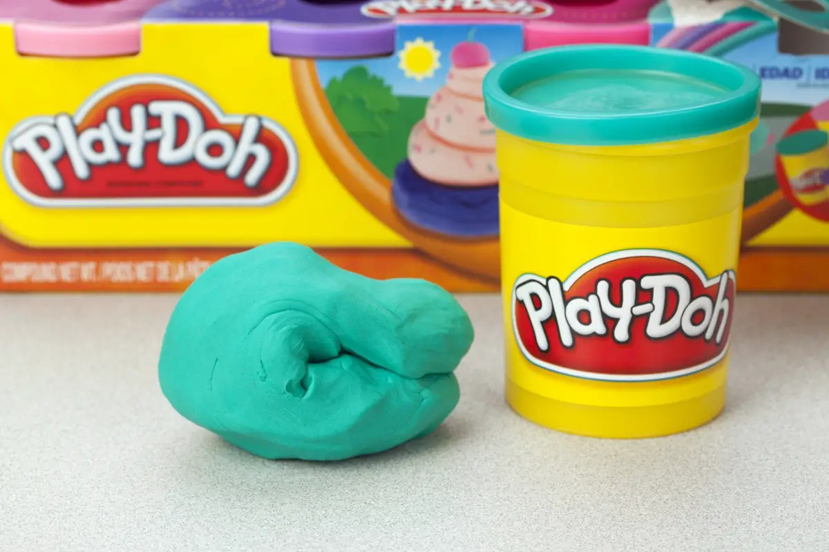 معجون اللعب Play-Doh