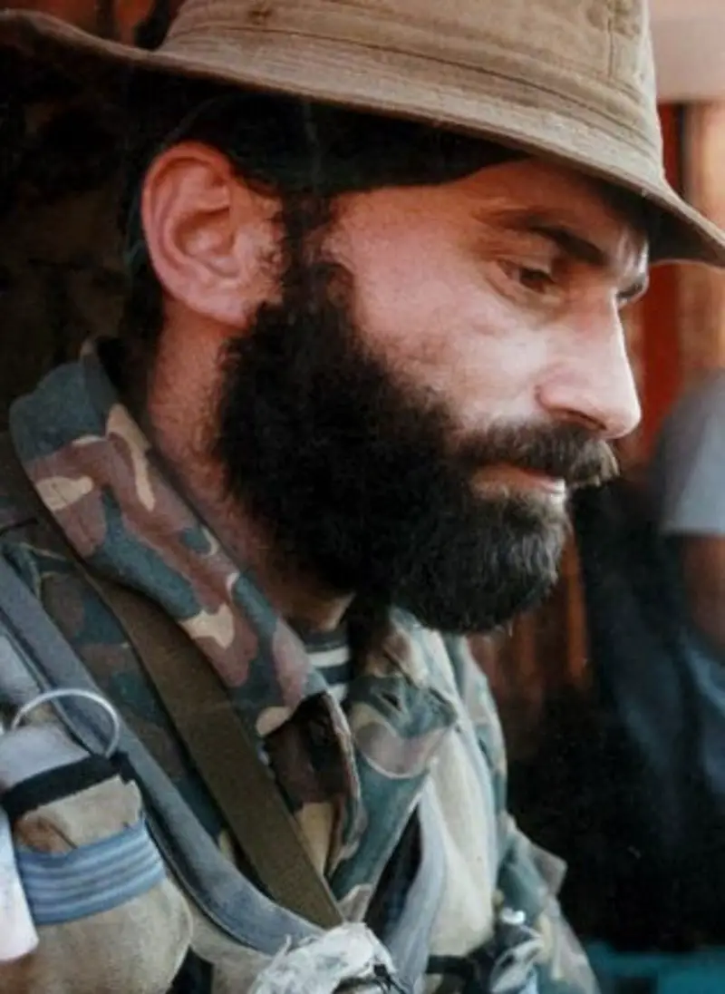 (شامل باساييف) في سنة 1995.