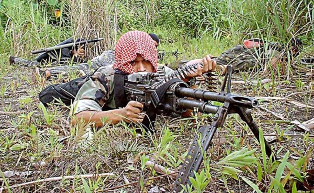 المسلحون الإسلاميون في ساحات التدريب.