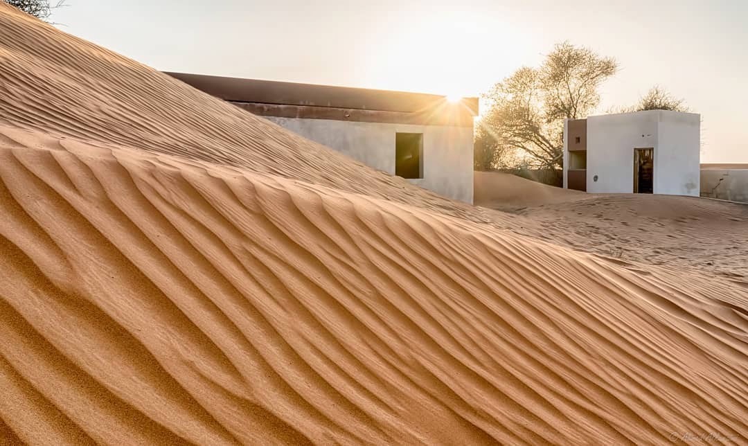 قرية المدام الإماراتية المدفونة تحت الرمال