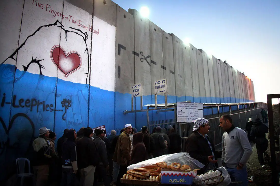 معبر 300 في مدينة بيت لحم الفلسطينية في سنة 2010