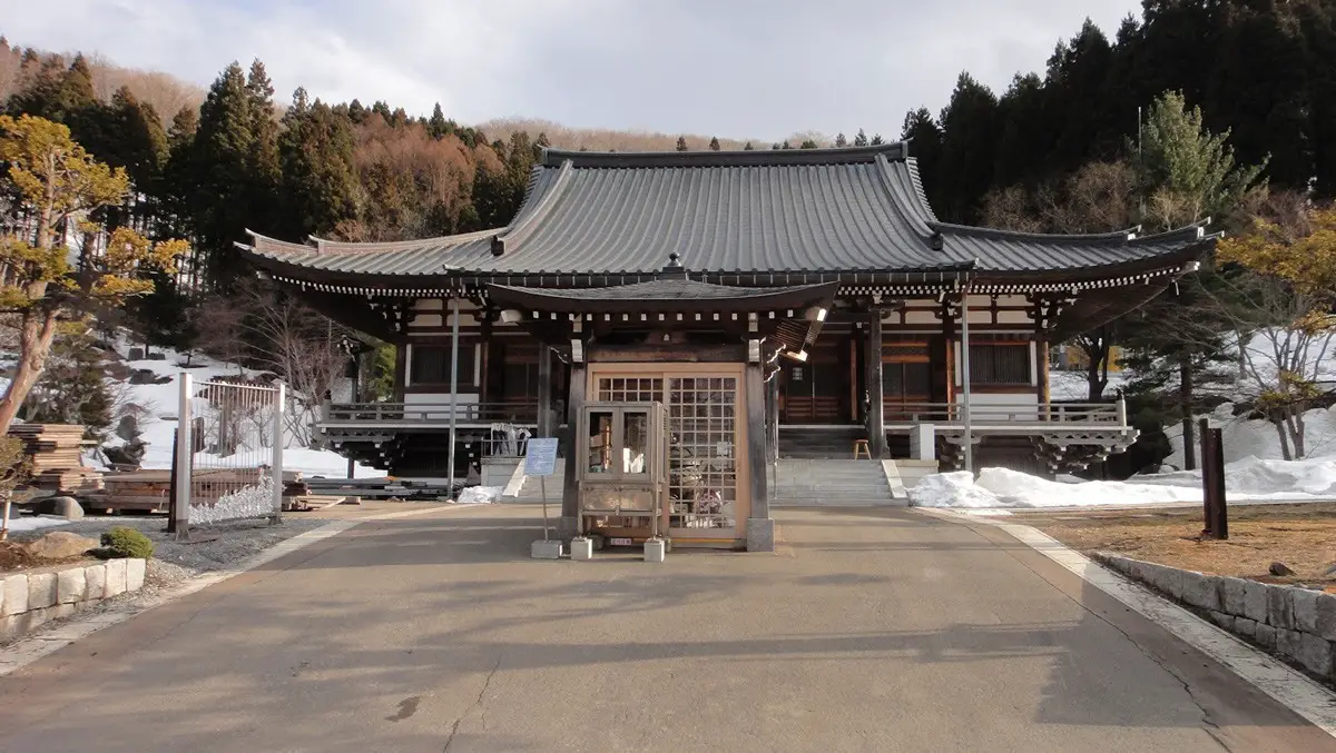 معبد Zenfussan Seiryu في مدينة (آوموري). صورة: Google Photos