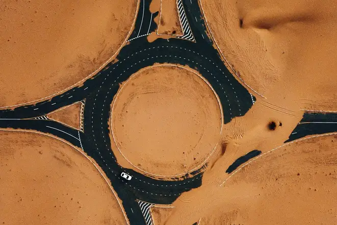 طريق نصف الصحراء