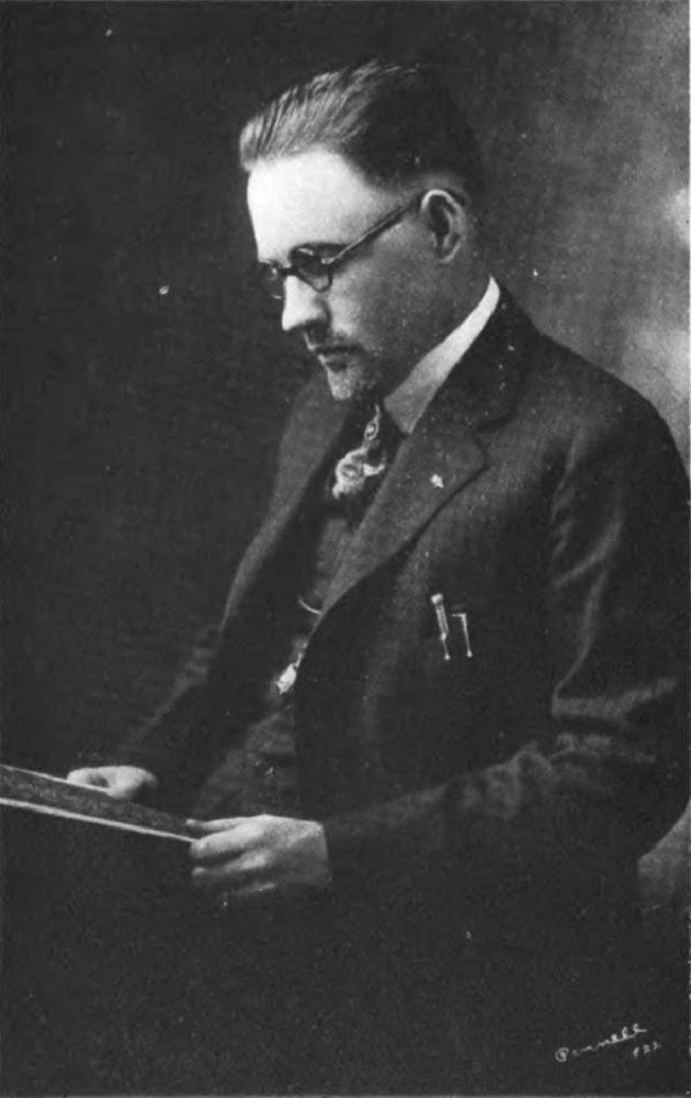 الطبيب (جون برينكلي) في سنة 1922.