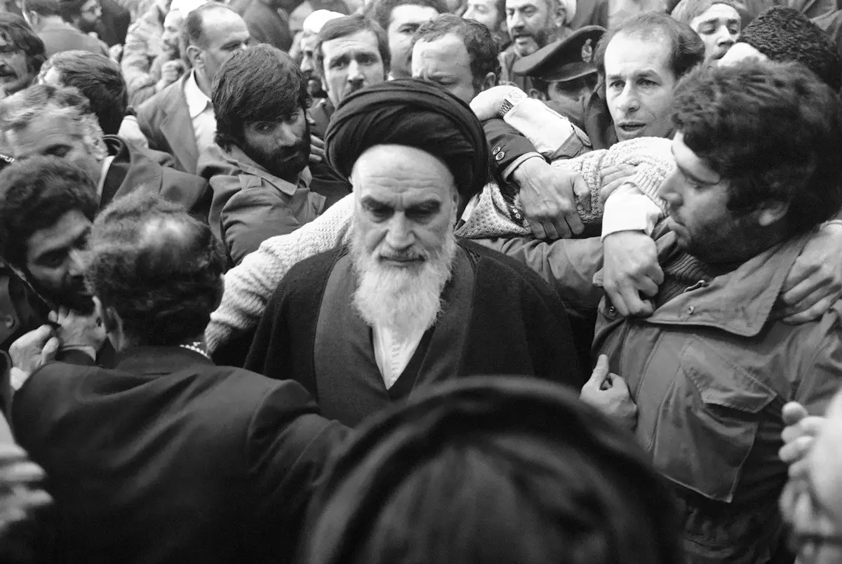 وصول قائد الثورة الخميني إلى طهران. صورة: AP Photo