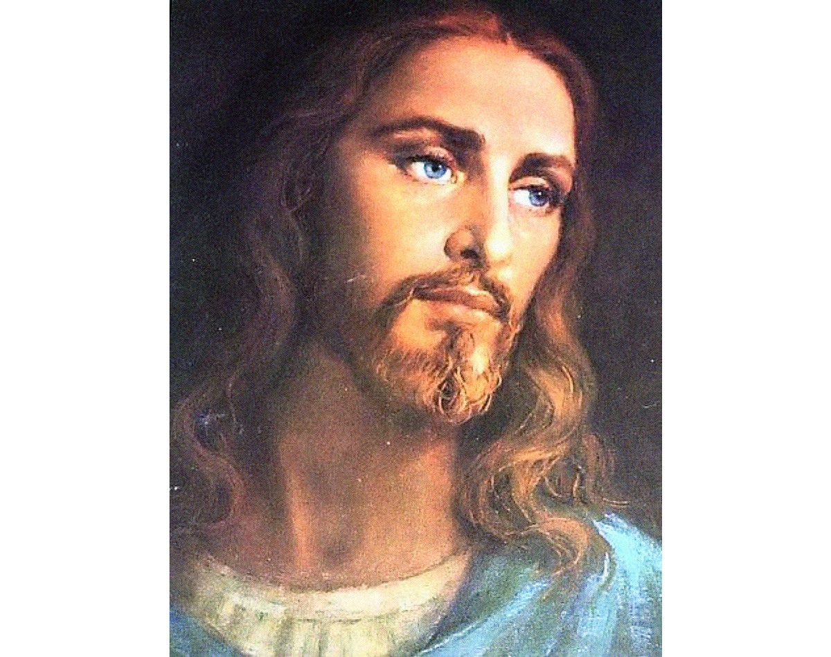 صورة المسيح ذو العيون الزرقاء والوجه الشاحب، هذه الصورة ذات شعبية جداً في الثقافة الغربية.