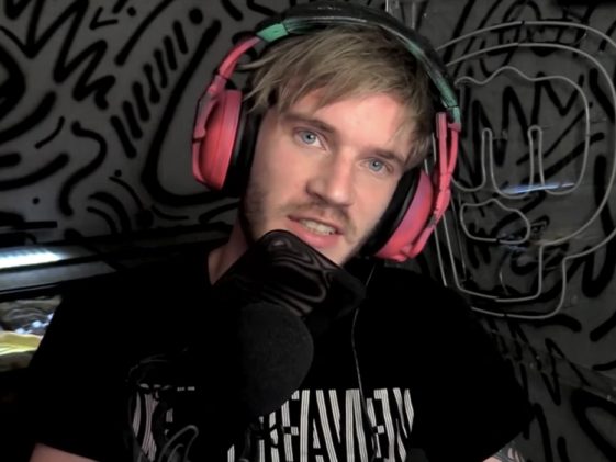 إليكم قصة نجم اليوتيوب المشهور صاحب قناة Pewdiepie والذي طلب منفذ العدوان على مسجدي نيوزيلندا 