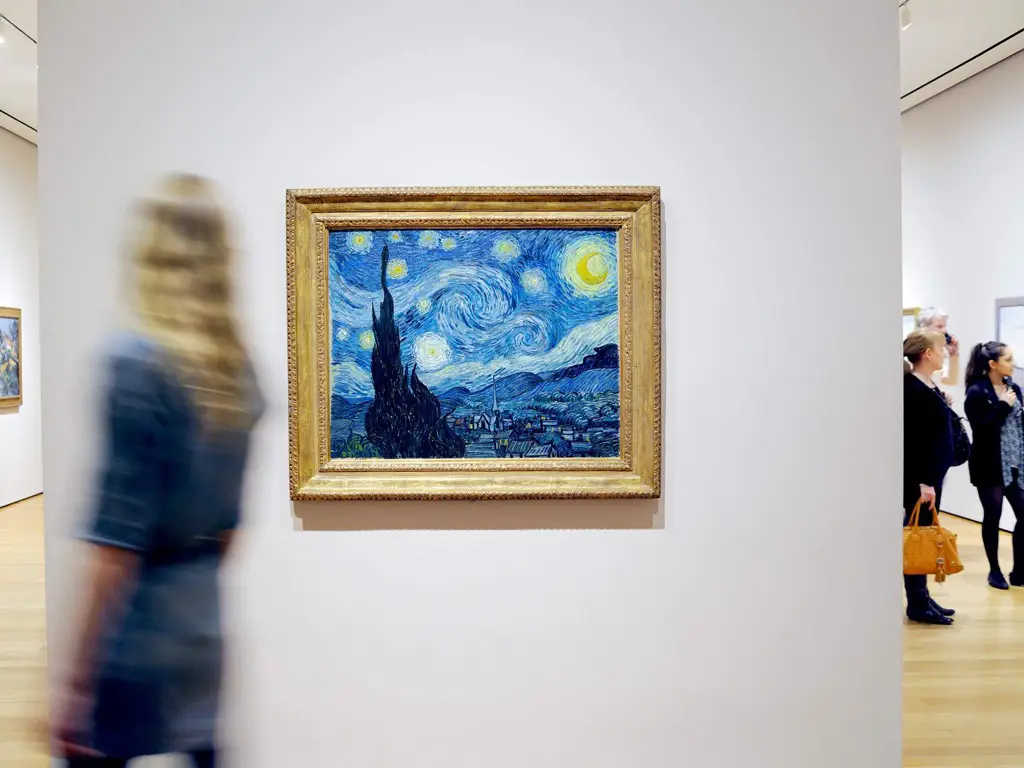 52 صورة مخيبة للآمال تظهر لنا كيف تبدو المعالم السياحية والفنية الشهيرة على أرض الواقع حق ا