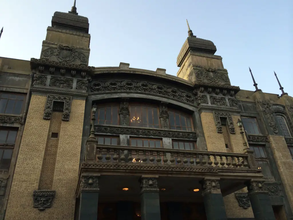 مسرح أكاديمية دولة أذربيجان للأوبرا والباليه