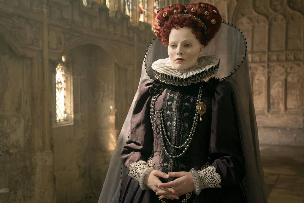 شخصية الملكة (إليزابيث الأولى) في فيلم Mary Queen of Scots