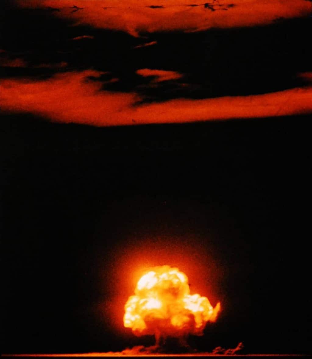 أول اختبار لانفجار القنبلة النووية