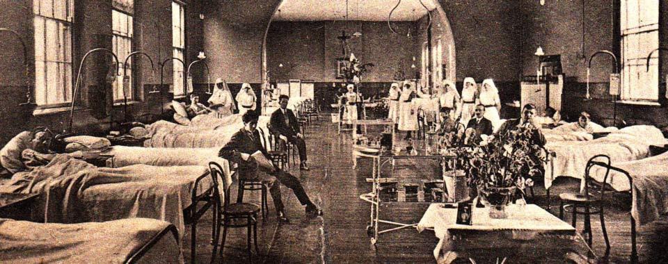 مستشفى للمجانين من القرن الماضي.