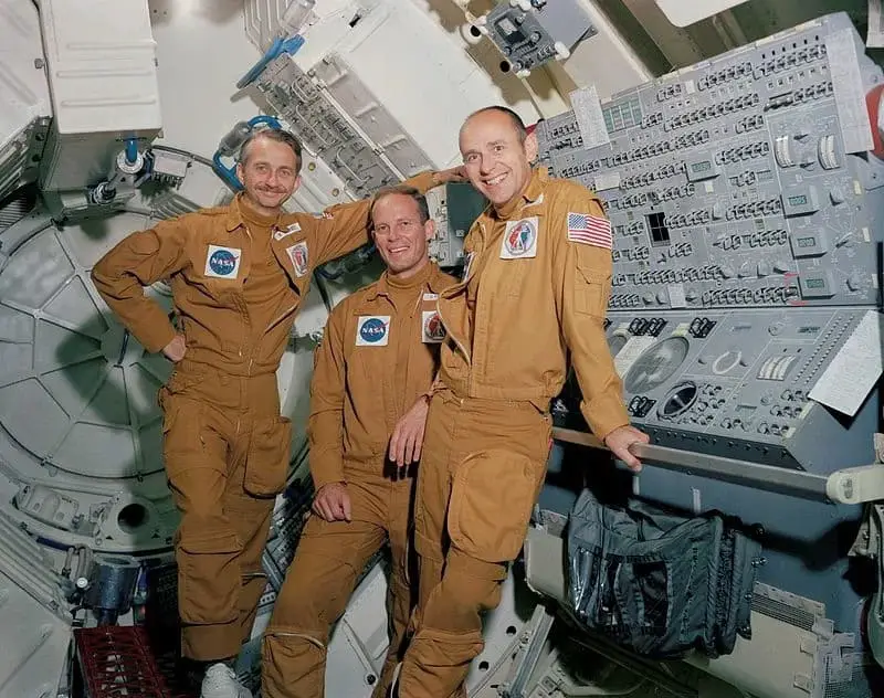 طاقم رواد الفضاء في مهمة Skylab 3، الرجال المسؤولون عن أول إضراب عن العمل في الفضاء.