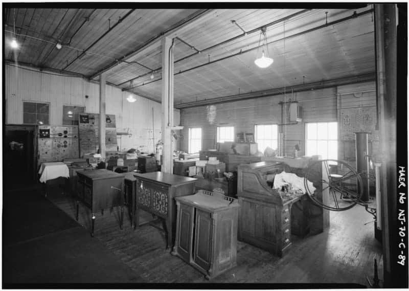 مكتب إدارة الإنتاج في مختبرات توماس إديسون في نيوجيرسي.