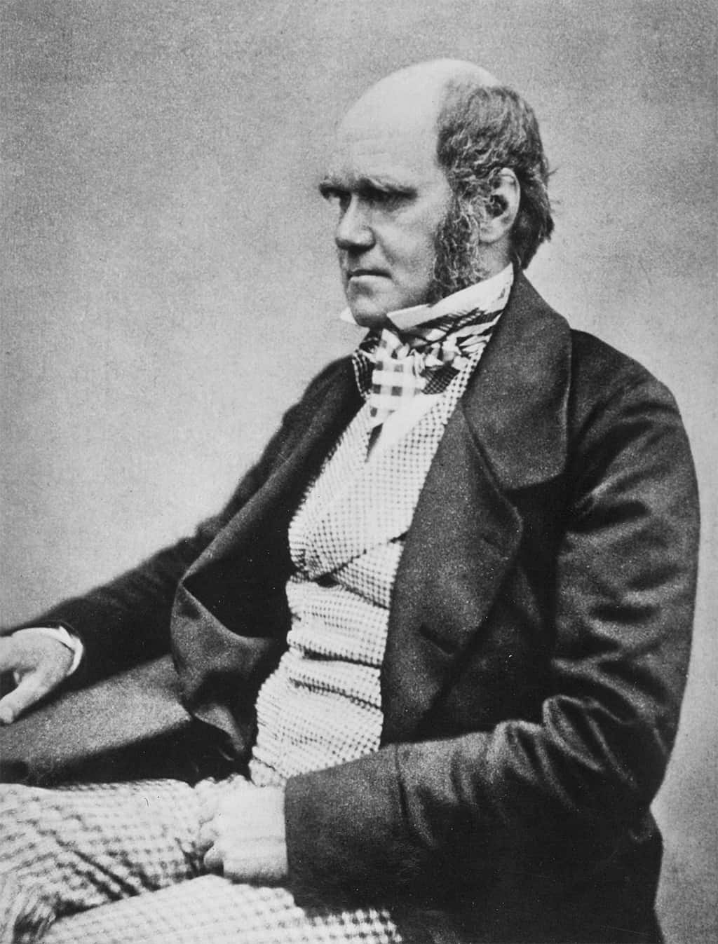 تشارلز داروين.