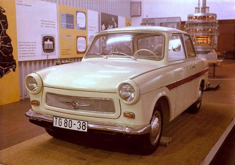 سيارة (ترابانت) معروضة سنة 1963.