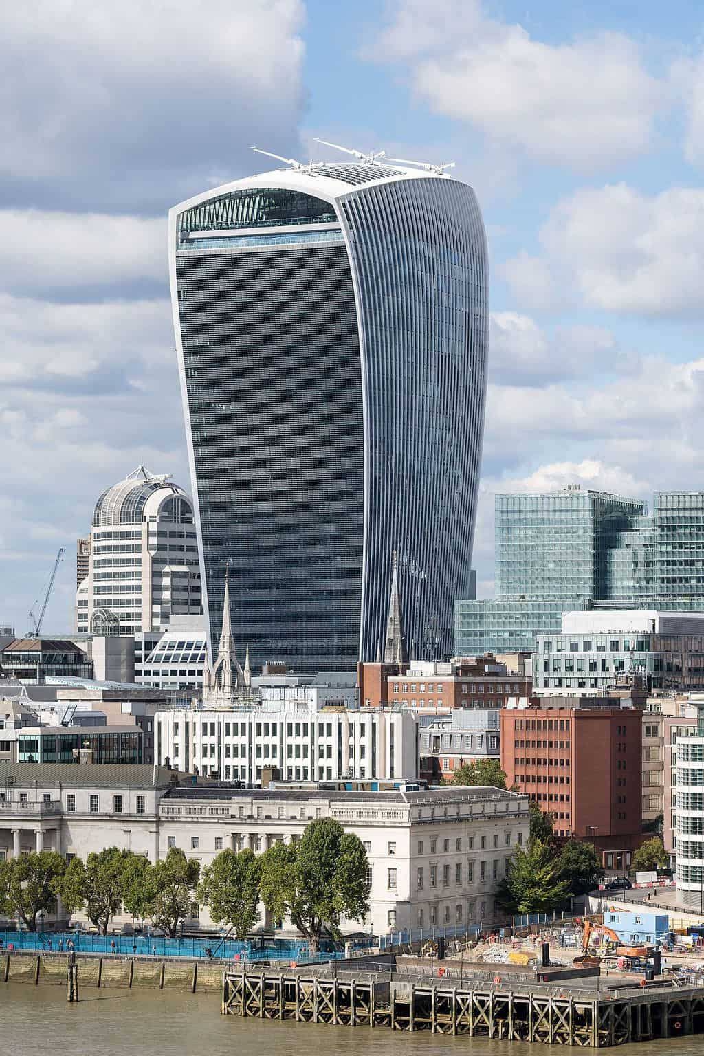 2. مبنى توكي ووكي في لندن: